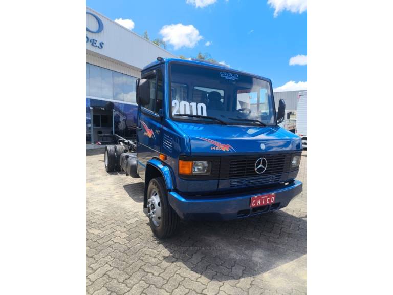 MERCEDES-BENZ - 710 - 2010/2010 - Azul - Sob Consulta