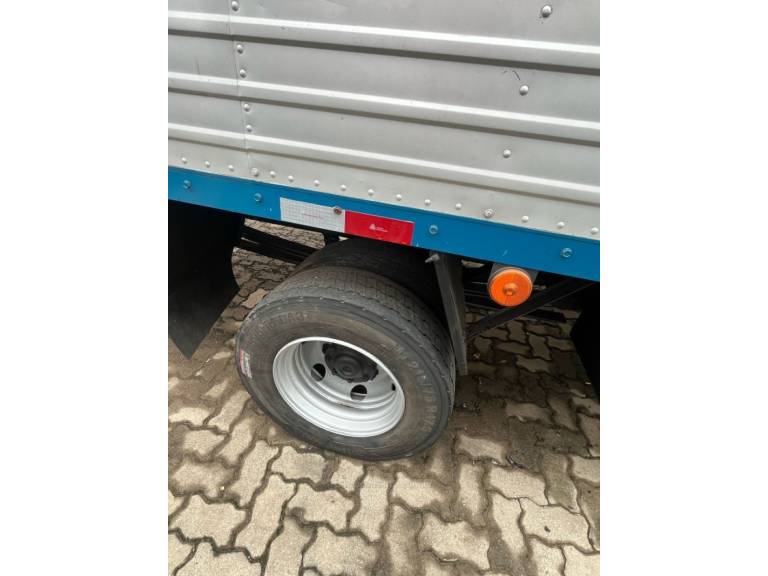 MERCEDES-BENZ - ACCELO 915 - 2008/2008 - Azul - Sob Consulta