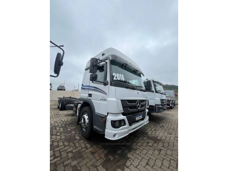 MERCEDES-BENZ - ATEGO 2430 - 2016/2016 - Branca - Sob Consulta