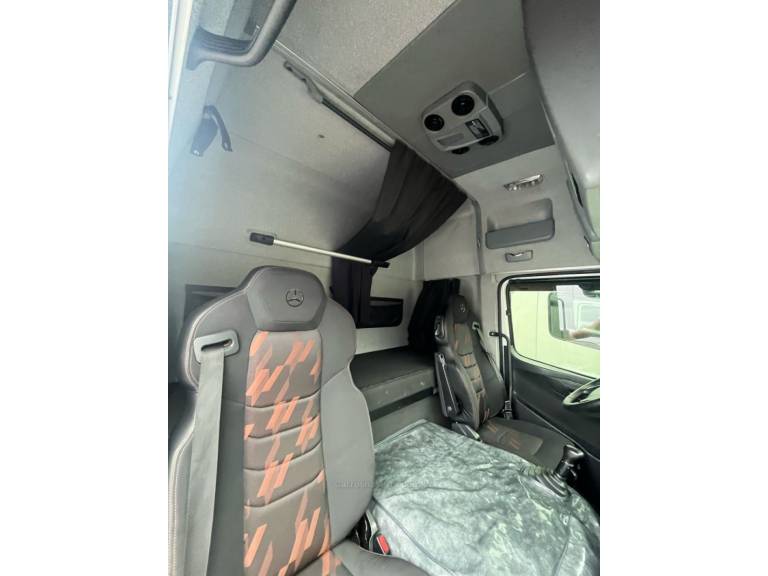 MERCEDES-BENZ - ATEGO 2426 - 2018/2019 - Branca - Sob Consulta