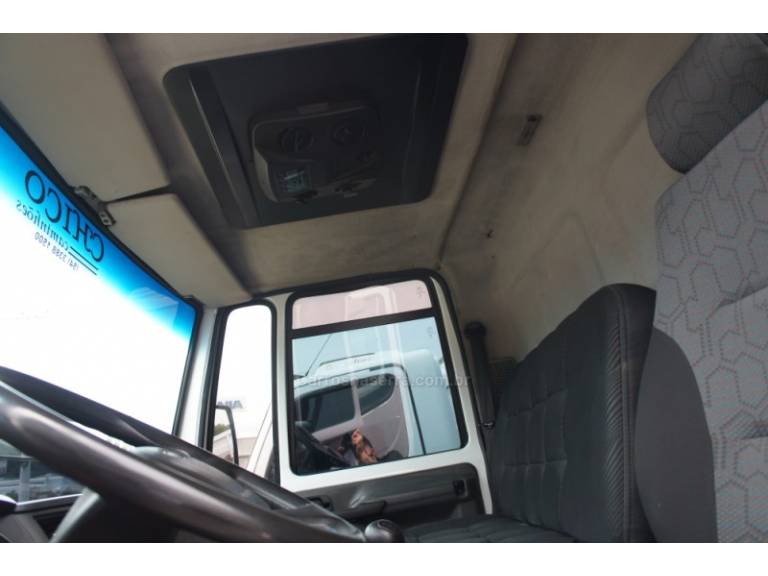 FORD - CARGO 1119 - 2018/2019 - Branca - Sob Consulta