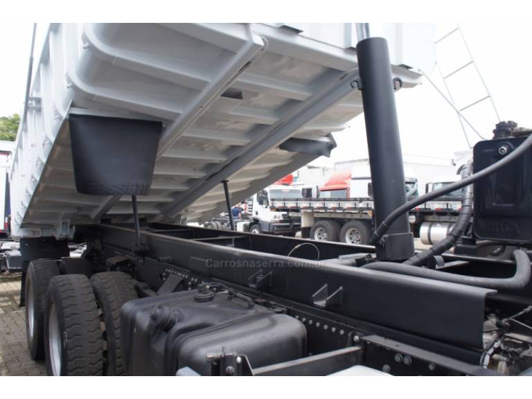 MERCEDES-BENZ - ATEGO 2428 - 2011/2011 - Branca - Sob Consulta