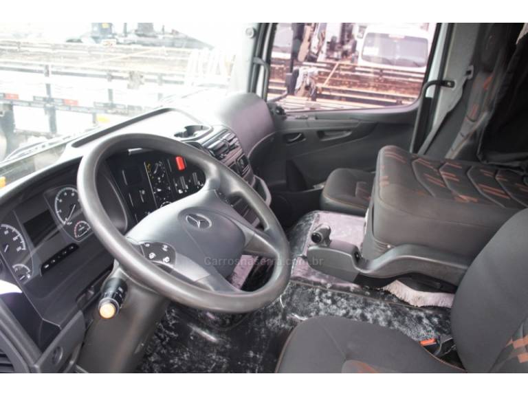 MERCEDES-BENZ - ATEGO 3030 - 2020/2020 - Branca - Sob Consulta