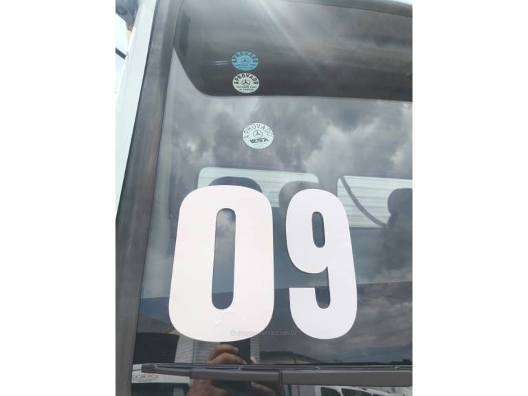 MERCEDES-BENZ - 1718 - 2009/2009 - Branca - Sob Consulta