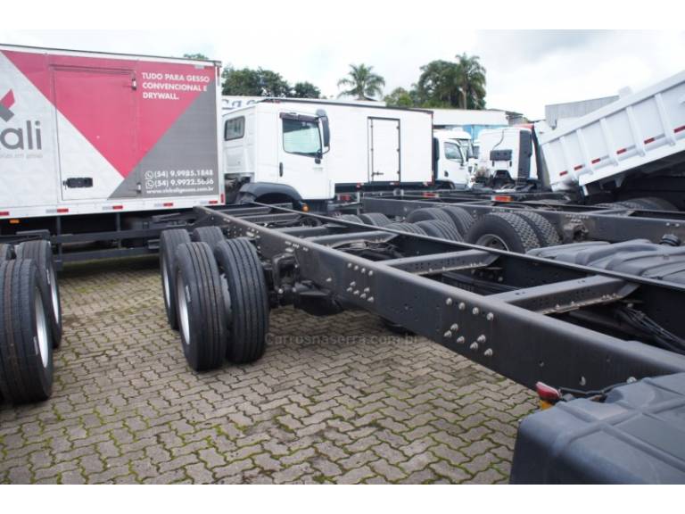 MERCEDES-BENZ - ATEGO 2426 - 2018/2018 - Vermelha - Sob Consulta