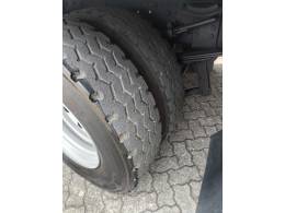 MERCEDES-BENZ - 1718 - 2009/2009 - Branca - Sob Consulta