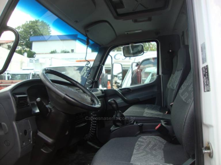 MERCEDES-BENZ - ACCELO 1016 - 2017/2018 - Branca - Sob Consulta
