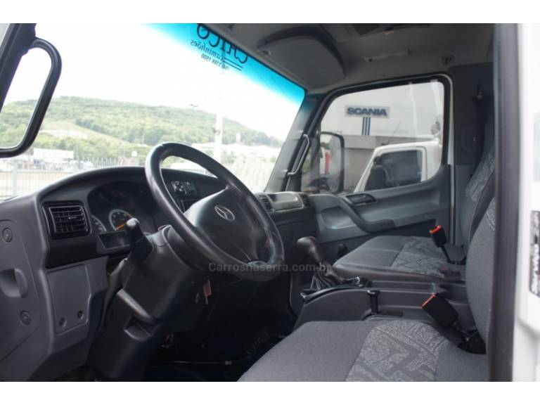 MERCEDES-BENZ - ACCELO 815 - 2013/2013 - Branca - Sob Consulta
