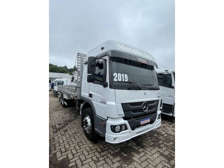 MERCEDES-BENZ - ATEGO 2426 - 2018/2019 - Branca - Sob Consulta