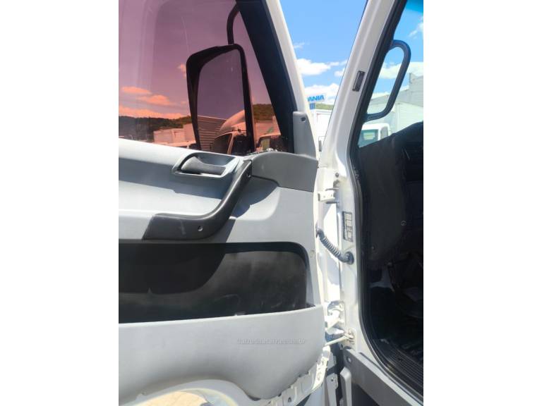 MERCEDES-BENZ - ACCELO 1016 - 2015/2016 - Branca - Sob Consulta