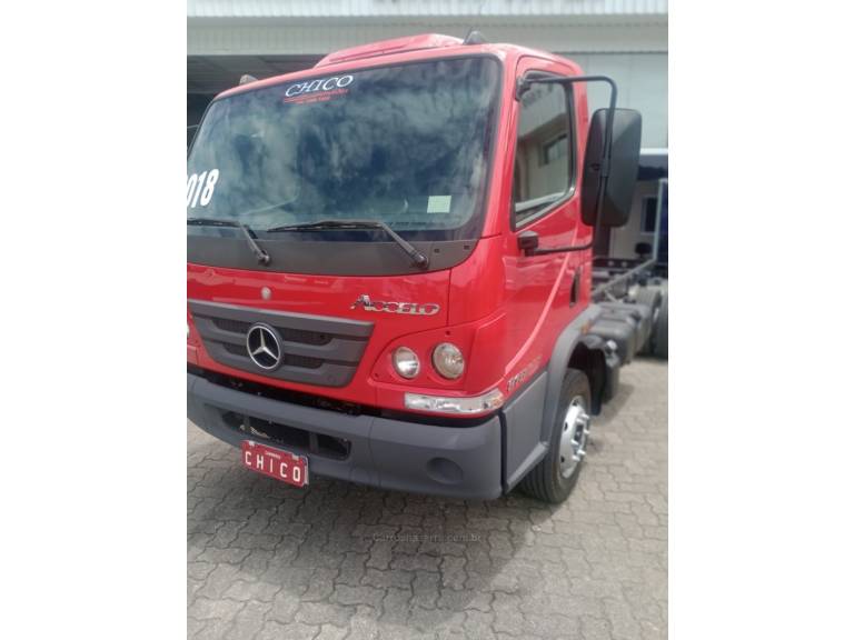 MERCEDES-BENZ - ACCELO 815 - 2018/2018 - Vermelha - Sob Consulta